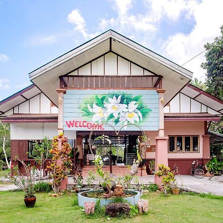 Oyo 479 Water Jade Natural Resort Thai Mueang Exterior foto